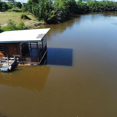 Qimmy Riverside Floating Cabin Kuala Terengganu Eksteriør bilde